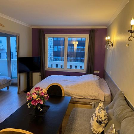 Aparthotel Altamira Issy-les-Moulineaux Exterior foto